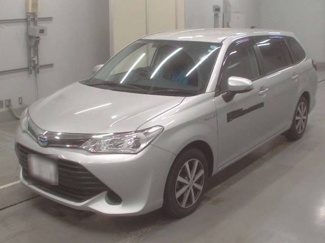 30418 TOYOTA COROLLA FIELDER NKE165G 2015 г. (CAA Tokyo)